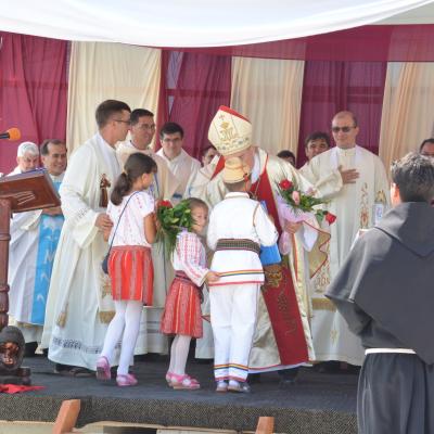2 august: Hălăuceşti: Sfinţirea capelei mortuare din cimitirul catolic