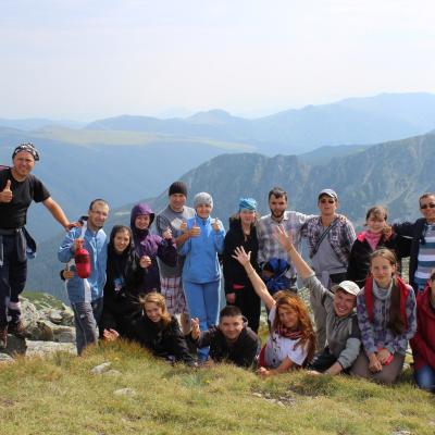 3-10 august: Campus itinerant în Munţii Retezat