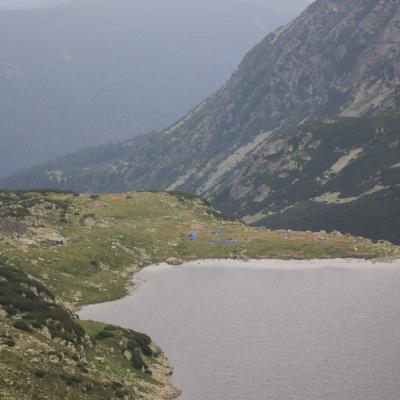 3-10 august: Campus itinerant în Munţii Retezat