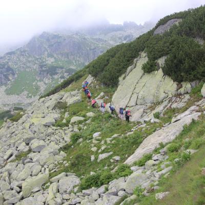 3-10 august: Campus itinerant în Munţii Retezat