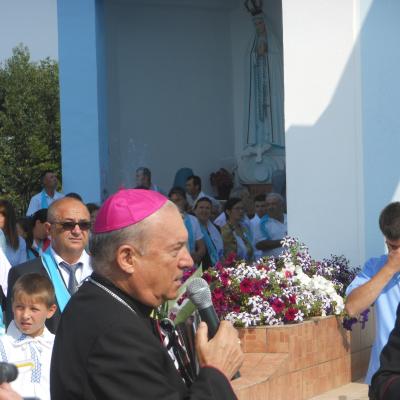 9 august: Satu Nou: Sfinţirea bisericii "Maica Îndurerată"