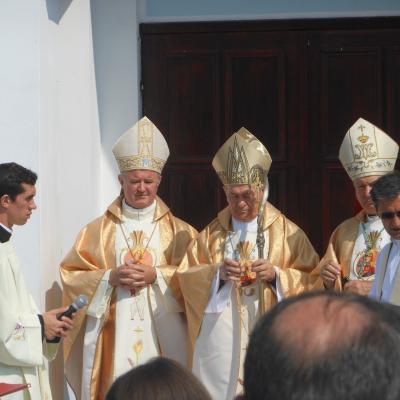 9 august: Satu Nou: Sfinţirea bisericii "Maica Îndurerată"