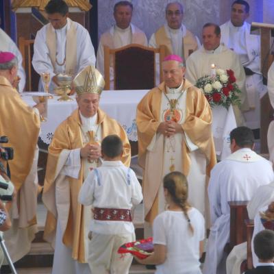9 august: Satu Nou: Sfinţirea bisericii "Maica Îndurerată"