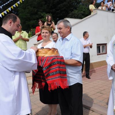 10 august: Târgu Frumos: Primiţia primului preot al comunităţii