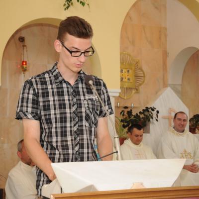 10 august: Târgu Frumos: Primiţia primului preot al comunităţii