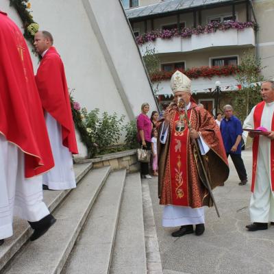 10 august: Slănic Moldova: Administrarea Mirului