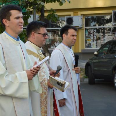 14 august: Bacău - Baraţi: "Drumul către Mama noastră cerească nu e niciodată prea lung"