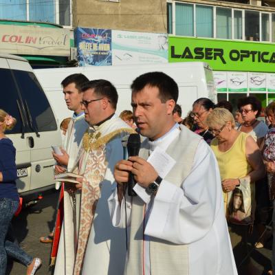 14 august: Bacău - Baraţi: "Drumul către Mama noastră cerească nu e niciodată prea lung"