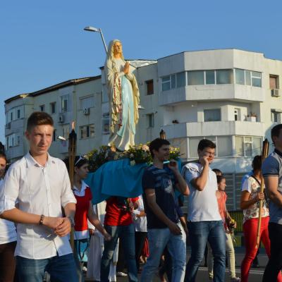 14 august: Bacău - Baraţi: "Drumul către Mama noastră cerească nu e niciodată prea lung"