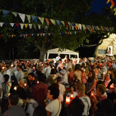 14 august: Bacău - Baraţi: "Drumul către Mama noastră cerească nu e niciodată prea lung"