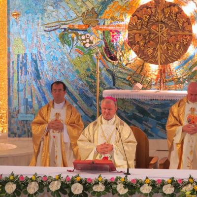 15 august: Iaşi: Hramul Parohiei "Adormirea Maicii Domnului"