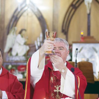 17 august: Valea Mare: Conferirea sacramentului Mirului