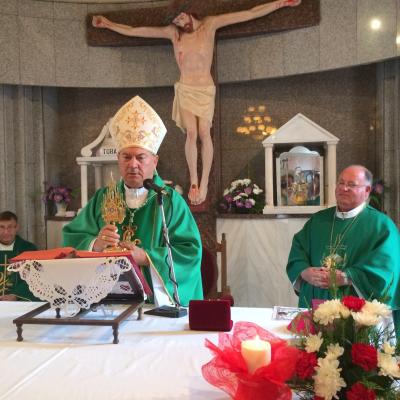 17 august: Teţcani: Omagiu al comunităţii pentru episcopul martir Anton Durcovici
