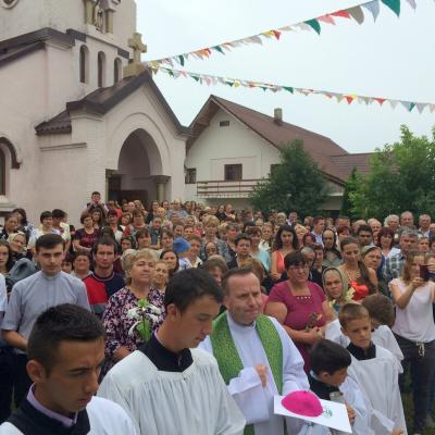 17 august: Teţcani: Omagiu al comunităţii pentru episcopul martir Anton Durcovici