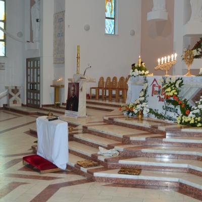 23 august: Bacău: Familia - dar şi speranţă