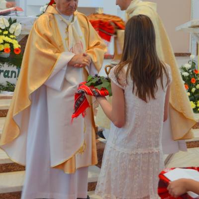23 august: Bacău: Familia - dar şi speranţă
