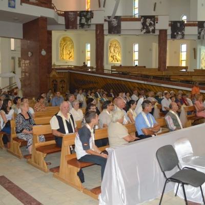 23 august: Bacău: Familia - leagănul vocaţiei