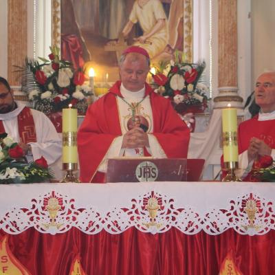 24 august: Barticeşti: Administrarea sacramentului sfântului Mir