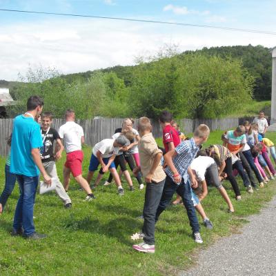 25-27 august: Coman: Campus "Sabia din stâncă"