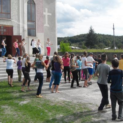 25-27 august: Coman: Campus "Sabia din stâncă"