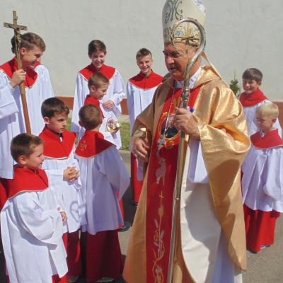 7 septembrie: Siret: Un oaspete deosebit la hramul comunităţii