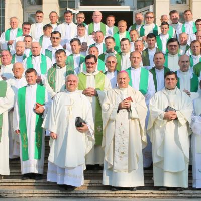 8-12 septembrie: Iaşi: Exerciţii spirituale pentru preoţi, seria a II-a