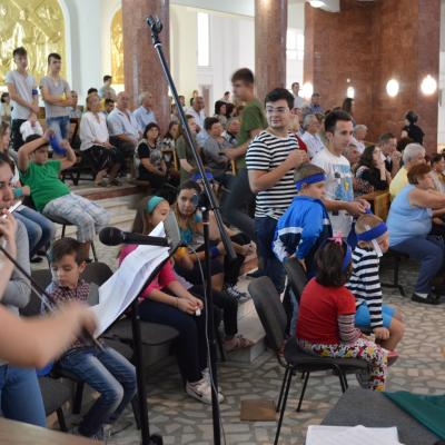 8-11 septembrie: Bacău ("Sfântul Nicolae"): Campusul copiilor "Astăzi să ne bucurăm"