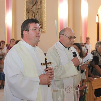 8 septembrie: Huşi-Corni: PS Aurel Percă la hramul comunităţii