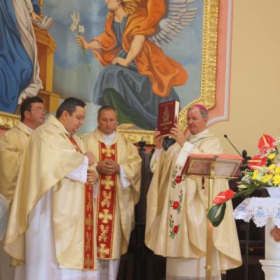 8 septembrie: Huşi-Corni: PS Aurel Percă la hramul comunităţii