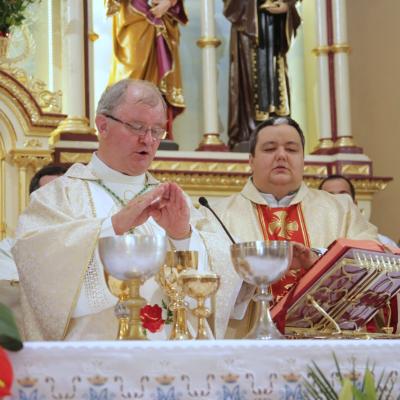 8 septembrie: Huşi-Corni: PS Aurel Percă la hramul comunităţii
