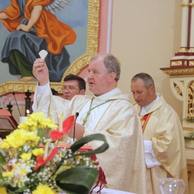 8 septembrie: Huşi-Corni: PS Aurel Percă la hramul comunităţii