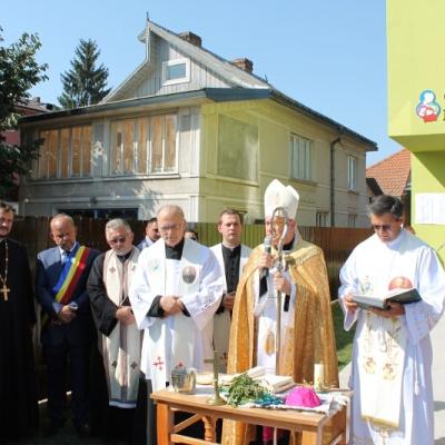 9 septembrie: Rădăuţi: Inaugurarea Centrului "Maria Ward"
