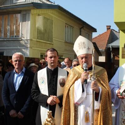 9 septembrie: Rădăuţi: Inaugurarea Centrului "Maria Ward"