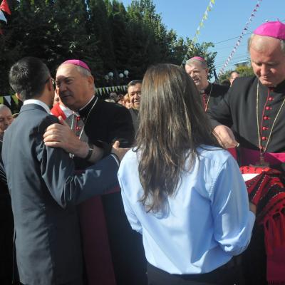 13 septembrie: Bacău "Sfânta Cruce": Sfinţirea bisericii, consacrarea altarului şi hramul comunităţii