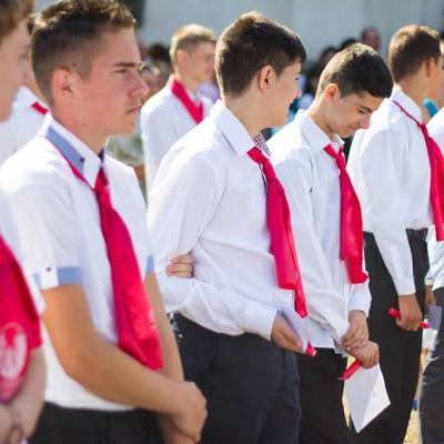 14 septembrie: Oneşti: Altfel de Rusalii