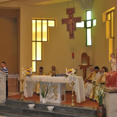 14-19 septembrie: Oneşti: Exerciţii spirituale şi profesiune solemnă la fraţii capucini