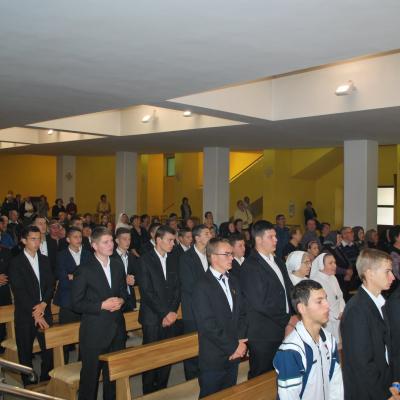 14-19 septembrie: Oneşti: Exerciţii spirituale şi profesiune solemnă la fraţii capucini