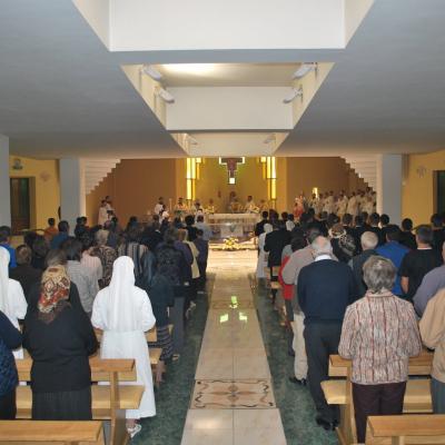 14-19 septembrie: Oneşti: Exerciţii spirituale şi profesiune solemnă la fraţii capucini