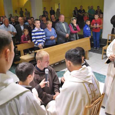 14-19 septembrie: Oneşti: Exerciţii spirituale şi profesiune solemnă la fraţii capucini