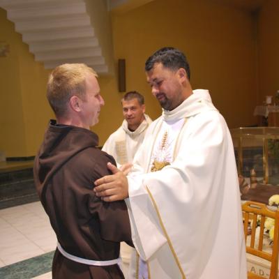 14-19 septembrie: Oneşti: Exerciţii spirituale şi profesiune solemnă la fraţii capucini