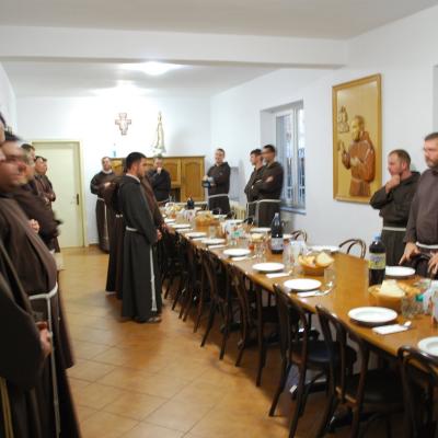 14-19 septembrie: Oneşti: Exerciţii spirituale şi profesiune solemnă la fraţii capucini