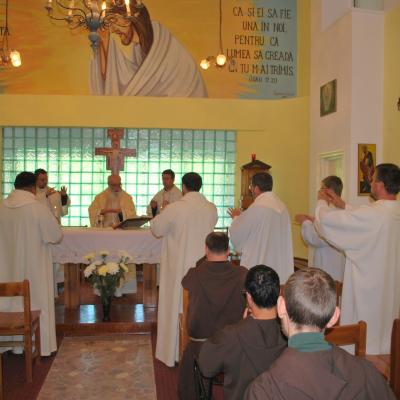 14-19 septembrie: Oneşti: Exerciţii spirituale şi profesiune solemnă la fraţii capucini