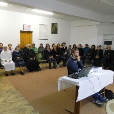 27 septembrie: Iaşi "Sfânta Tereza": Întâlnire între membrii vincenţieni şi creştinii din comuninatate cu ocazia zilei sfântului Vincenţiu de Paul