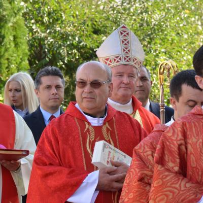 28 septembrie: Răducăneni: Administrarea Mirului. Foto: Ovidiu Bişog