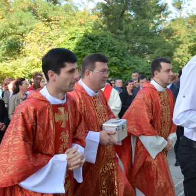 28 septembrie: Răducăneni: Administrarea Mirului. Foto: Ovidiu Bişog