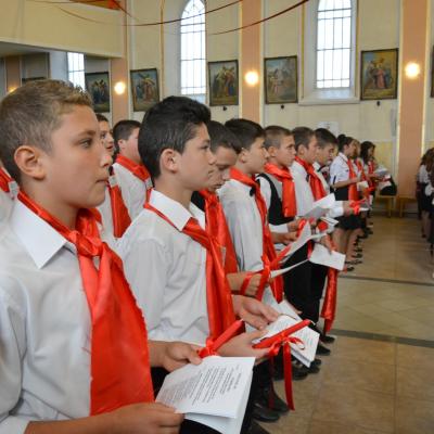 28 septembrie: Răducăneni: Administrarea Mirului. Foto: Ovidiu Bişog