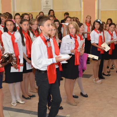 28 septembrie: Răducăneni: Administrarea Mirului. Foto: Ovidiu Bişog