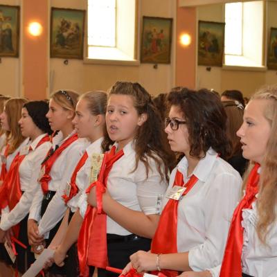 28 septembrie: Răducăneni: Administrarea Mirului. Foto: Ovidiu Bişog