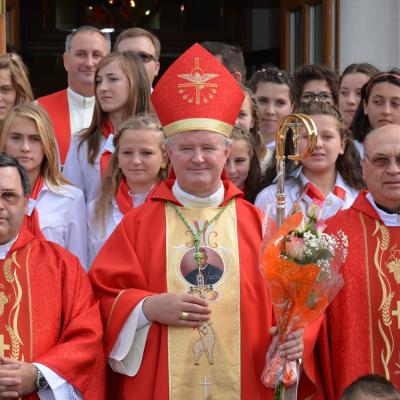 28 septembrie: Răducăneni: Administrarea Mirului. Foto: Ovidiu Bişog