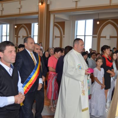 29 septembrie: Satu Nou (BC): PS Aurel Percă la inaugurarea bisericii noi